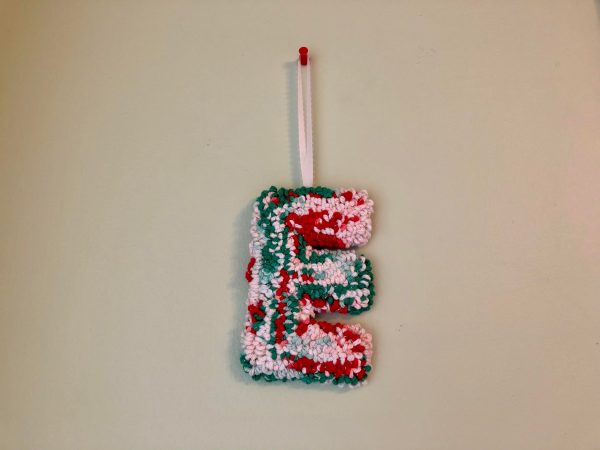 Punch Needle letter ornament. Punch Needle custom ornament. Punch Needle Personalized Christmas Ornament. Beginner punch needle project. Beginner punch  needle DIY. Punch Needle crafts. Punch Needle ideas. Christmas crafts. Christmas DIY. 