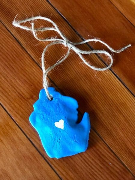 Easy Salt Dough Ornament recipe for Holiday crafts. Adorable Salt Dough Ornament in the shape of the state of Wisconsin.