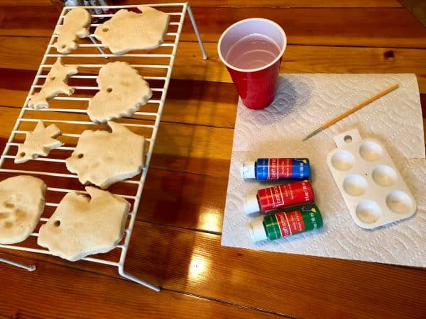 Easy Salt Dough Ornament recipe for Holiday crafts. Acrylic Paint.