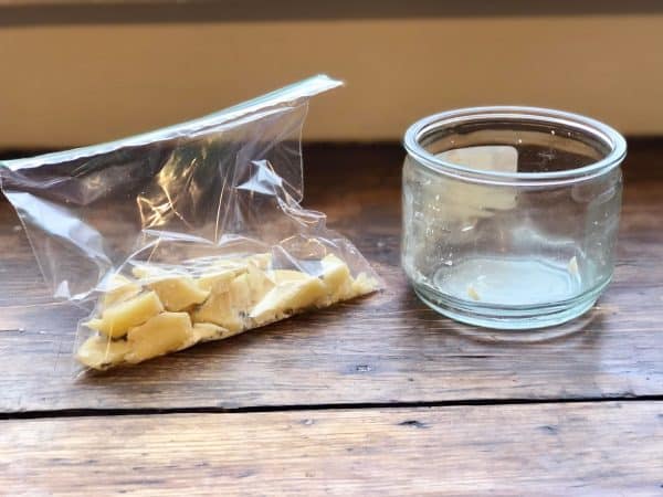 Leftover wax from candles repurposed for wax warmer. How to repurpose candle jars DIY. How to use leftover candle wax. Repurpose empty candle jars. Upcycle. Trash to treasure.